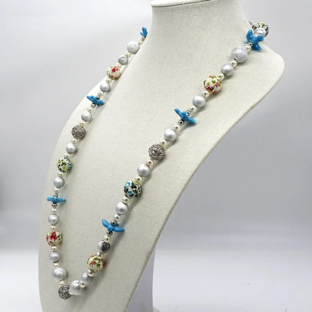 Long necklace with ceramic blue birds. - Picture 6 of 8